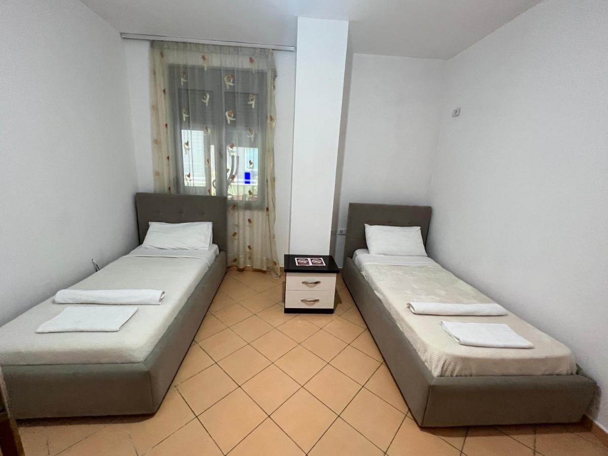 Leonard Apartment Tirana Exterior photo